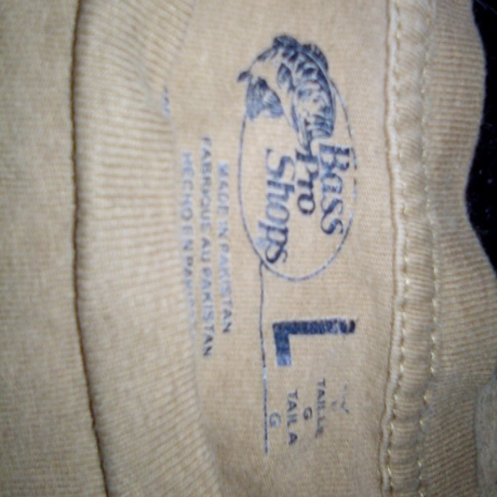 Bass  pro shop tee